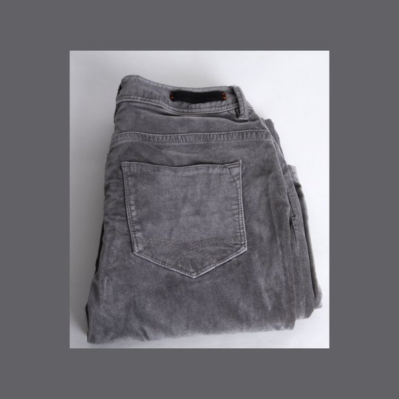 A RARE FIND - Christopher Blue Gray Velvet Boot-cut Jeans - Picture 15 of 15
